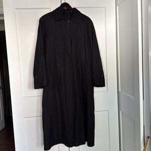 London Fog women's trench coat - black Size 10 Petite